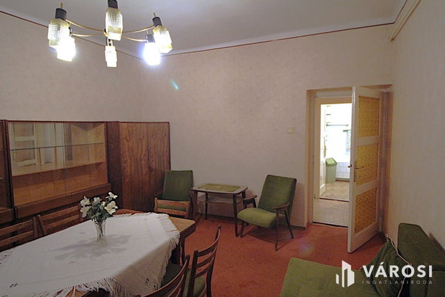 Eladó panellakás, Salgótarjánban 10.6 M Ft, 3 szobás