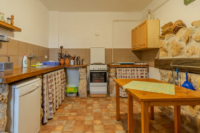 Eladó családi ház, Szögligeten 62 M Ft, 8 szobás