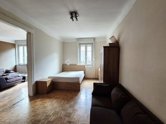 Eladó téglalakás, Budapesten, VIII. kerületben 99 M Ft, 4 szobás