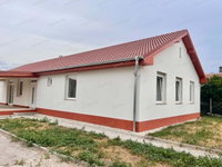 Eladó családi ház, Veszkényen 94.99 M Ft, 4+1 szobás