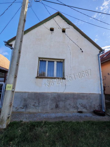 Eladó családi ház, Szűrön 8.5 M Ft, 3 szobás