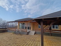 Eladó családi ház, Dunaharasztin 217 M Ft, 3 szobás