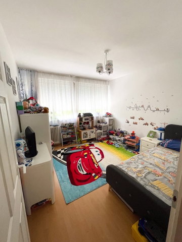 Eladó panellakás, Pécsett 47.5 M Ft, 2+1 szobás