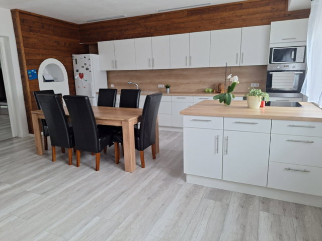 Eladó családi ház, Zalaegerszegen 89.9 M Ft, 5 szobás