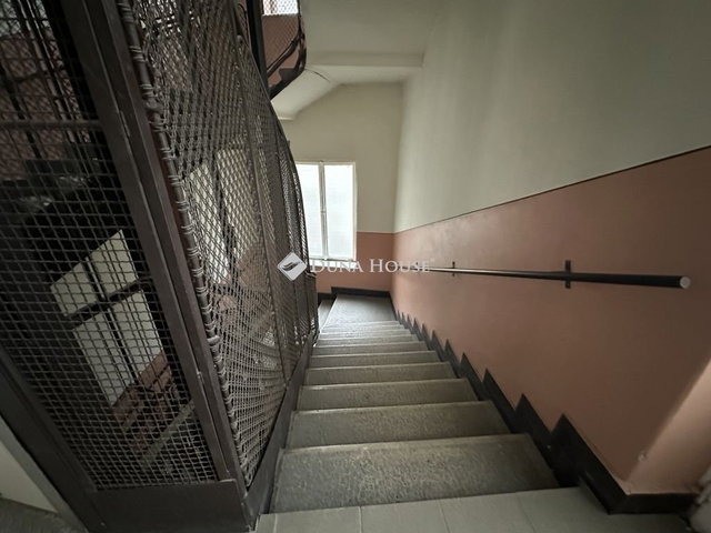Eladó téglalakás, Budapesten, XII. kerületben 108 M Ft, 3 szobás