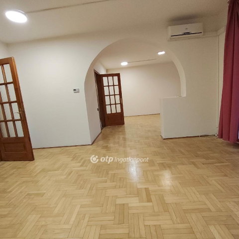 Kiadó téglalakás, albérlet, Nyíregyházán 260 E Ft / hó