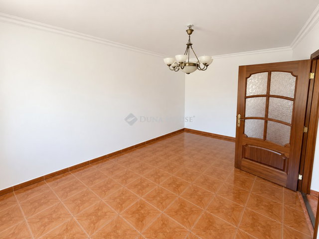 Eladó téglalakás, Mosonmagyaróváron 52.9 M Ft, 2 szobás