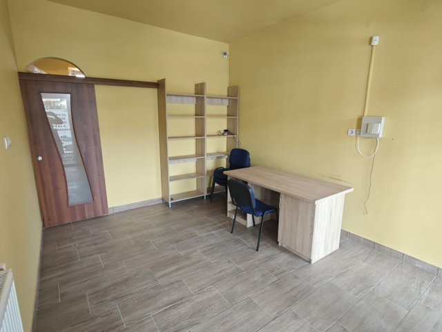 Eladó üzlethelyiség, Keszthelyen 26 M Ft, 1 szobás