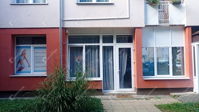 Eladó üzlethelyiség, Zalaegerszegen 42.5 M Ft, 2 szobás