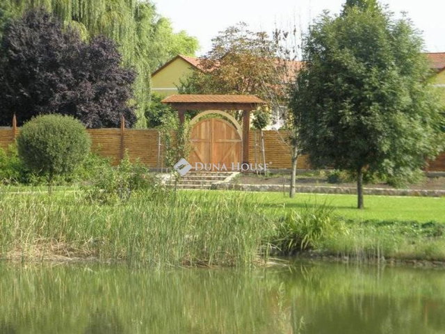 Eladó telek, Tápiószelén, Sziget utcában 150 M Ft
