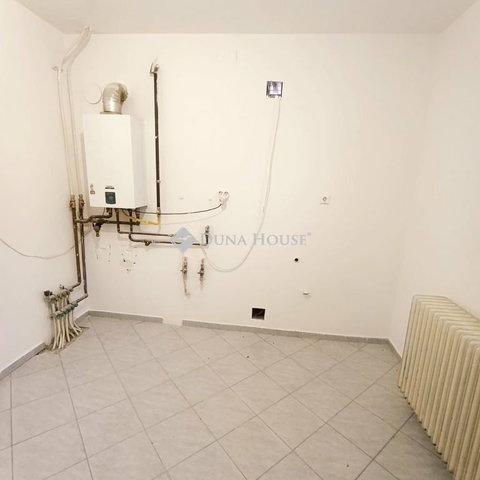 Eladó családi ház, Sándorfalván 110 M Ft, 4 szobás