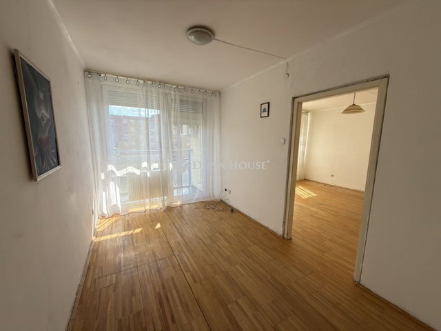 Eladó panellakás, Budapesten, X. kerületben 54.9 M Ft, 2 szobás