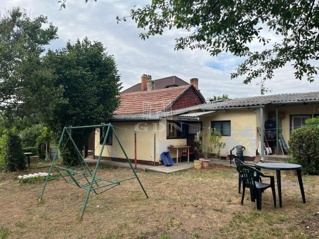 Eladó telek, Budapesten, XVII. kerületben 75.9 M Ft, 2+1 szobás