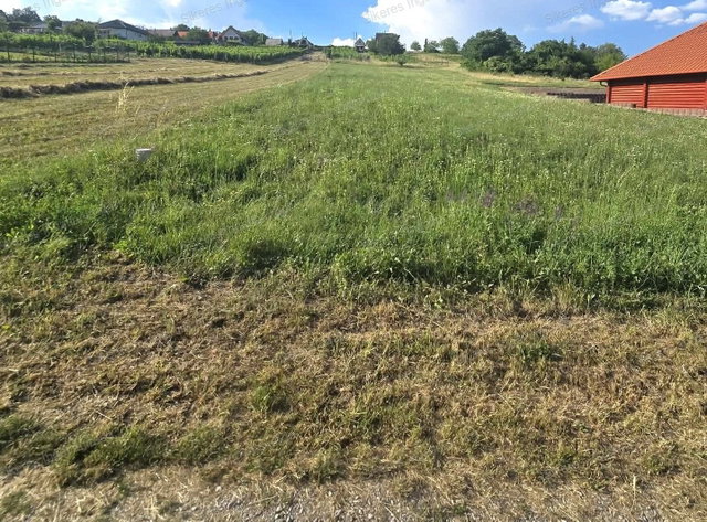 Eladó telek, Dunaszentmiklóson 29.9 M Ft / költözzbe.hu