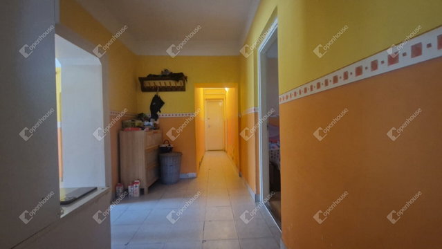Eladó családi ház, Etén 37 M Ft, 3 szobás