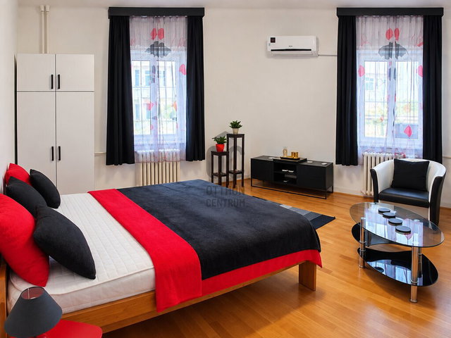 Eladó téglalakás, Budapesten, V. kerületben 115 M Ft, 2 szobás