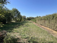 Eladó telek, Csornán 13.5 M Ft / költözzbe.hu