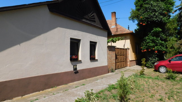 Eladó családi ház, Sándorfalván 48.9 M Ft, 2+1 szobás