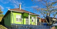Eladó családi ház
