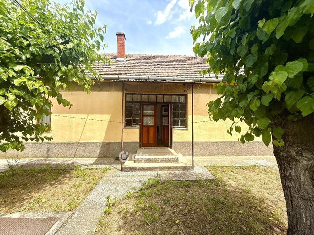 Eladó mezogazdasagi ingatlan, Kecskeméten 30 M Ft, 2 szobás