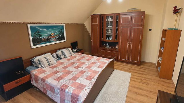 Eladó családi ház, Budapesten, XV. kerületben 79.9 M Ft
