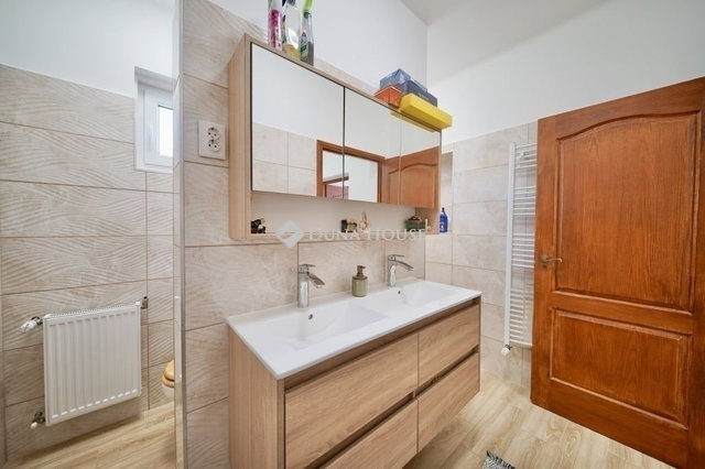 Eladó családi ház, Üllőn 84.9 M Ft, 3 szobás