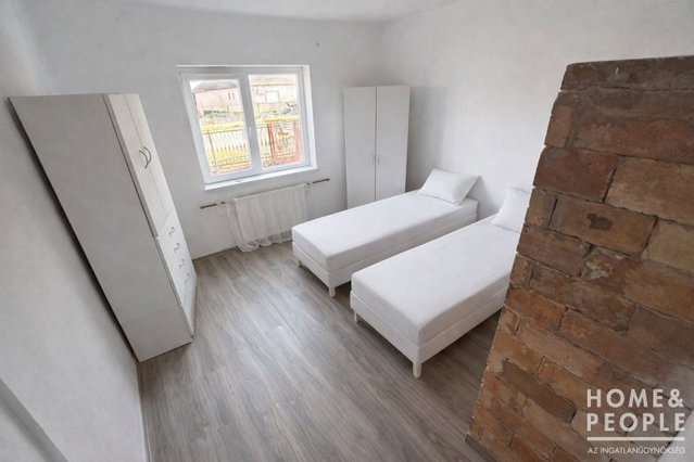 Eladó családi ház, Zákányszéken 31.999 M Ft, 3 szobás