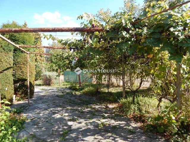 Eladó családi ház, Siófokon 47.9 M Ft, 3 szobás