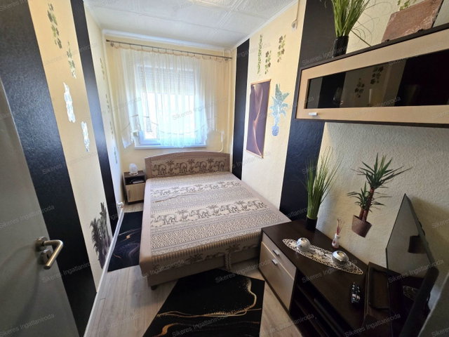 Eladó panellakás, Budapesten, XXI. kerületben 69.99 M Ft