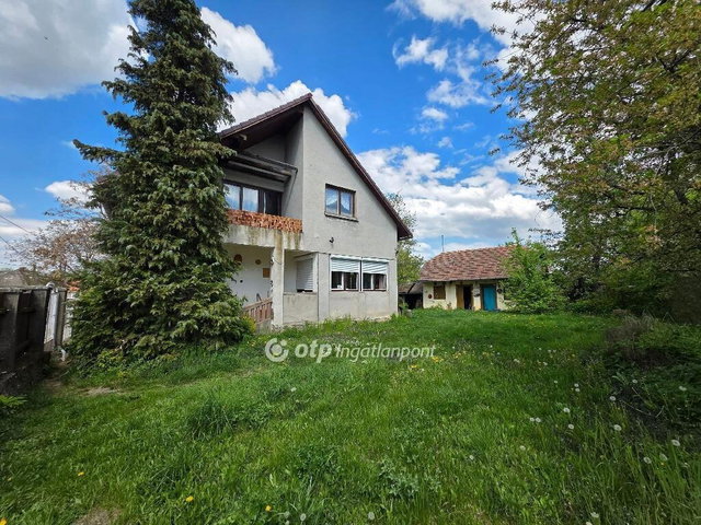 Eladó családi ház, Nagybörzsönyön 42.9 M Ft, 3 szobás