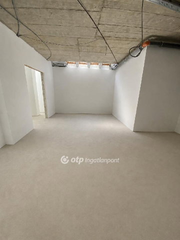 Eladó ipari ingatlan, Budapesten, XXII. kerületben 3.75 M Ft