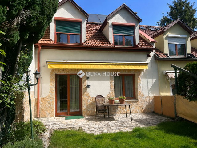 Eladó sorház, Nagykovácsiban 144.9 M Ft, 6 szobás