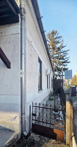Eladó családi ház, Szabadbattyánban, Széchenyi utcában 120 M Ft