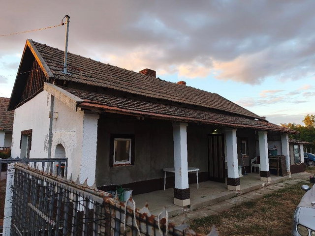 Eladó családi ház, Tiszaörsön 5.9 M Ft, 1 szobás