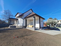 Eladó téglalakás, Balatonakarattyán 140 M Ft, 4 szobás