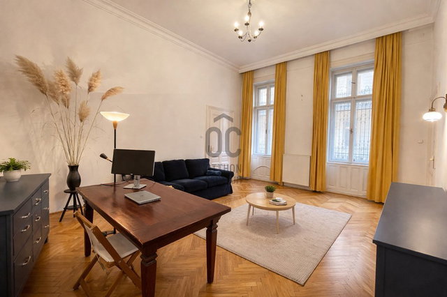 Eladó téglalakás, Budapesten, V. kerületben 119.99 M Ft