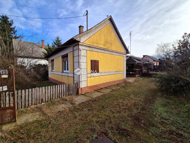 Eladó családi ház, Nyíradonyban 21.9 M Ft, 2 szobás