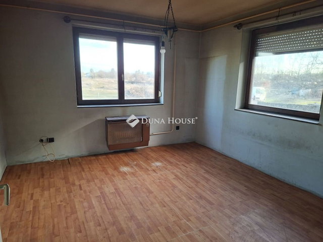 Eladó családi ház, Csapodon 36 M Ft, 4 szobás
