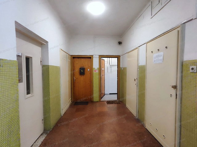 Eladó téglalakás, Budapesten, V. kerületben, Balaton utcában