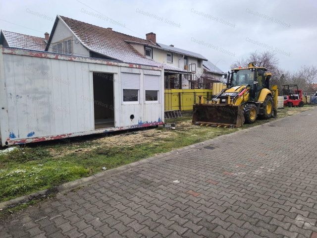 Eladó ipari ingatlan, Szolnokon 24.99 M Ft, 2 szobás