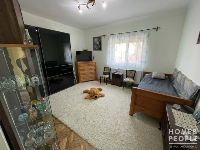 Eladó családi ház, Röszkén 84.99 M Ft, 3 szobás