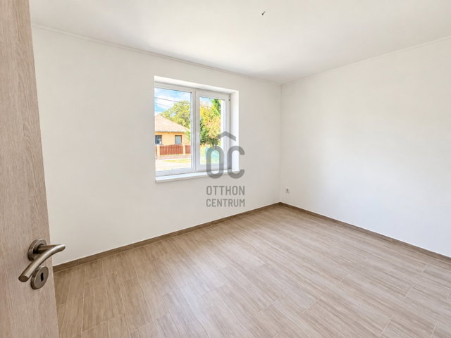 Eladó sorház, Szigetszentmártonban 63.9 M Ft, 5 szobás