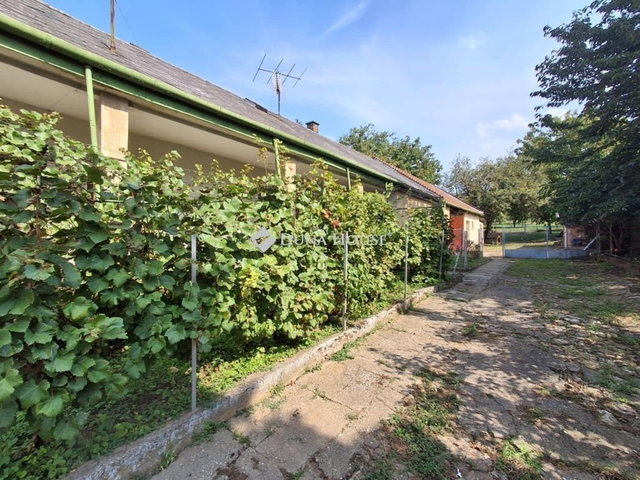 Eladó családi ház, Abaújszántón 37 M Ft, 2 szobás