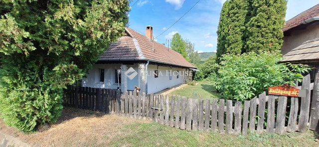 Eladó családi ház, Romhányon 16.5 M Ft, 2+1 szobás