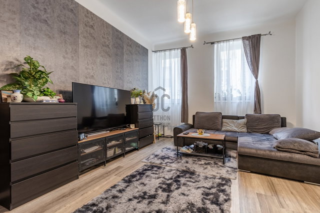 Eladó téglalakás, Budapesten, VIII. kerületben 85.5 M Ft