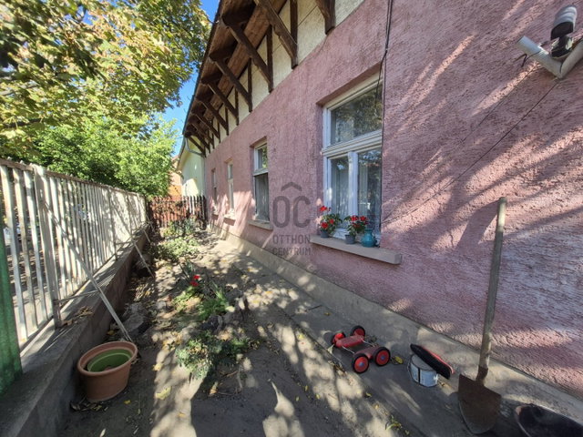 Eladó családi ház, Budapesten, XV. kerületben 110 M Ft, 3 szobás