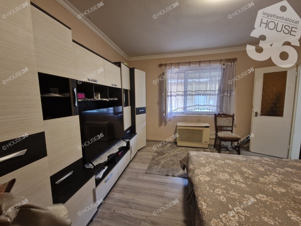 3 bed · 65m² · 31.800.000 ft