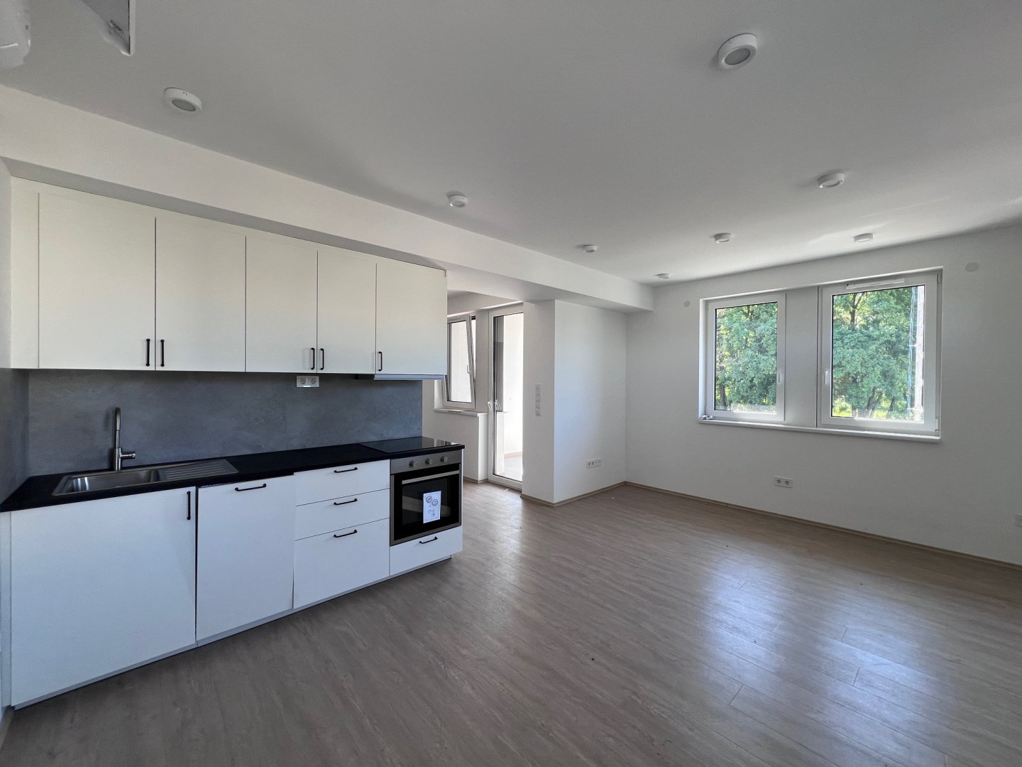 2 bed · 58m² · 280.000 ft