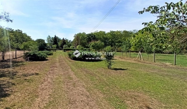 Eladó mezogazdasagi ingatlan, Kecskeméten 26.2 M Ft, 2 szobás