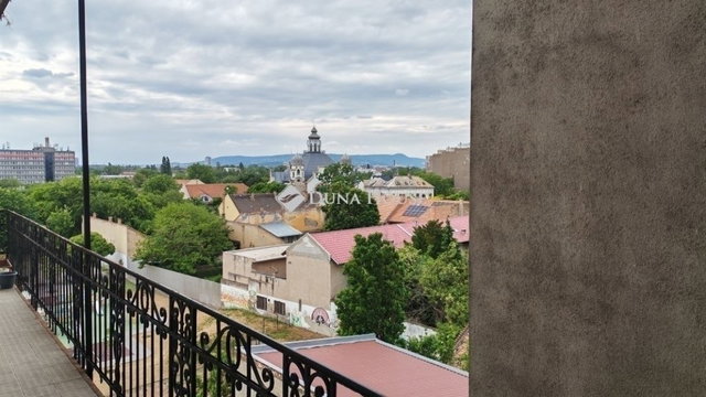 Eladó téglalakás, Budapesten, X. kerületben 83.9 M Ft, 3 szobás